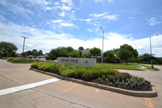 Building Photo - 1514 Coyote Hills Ln