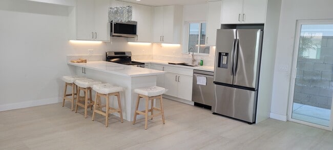 Kitchen area - 2515 Foothill Blvd