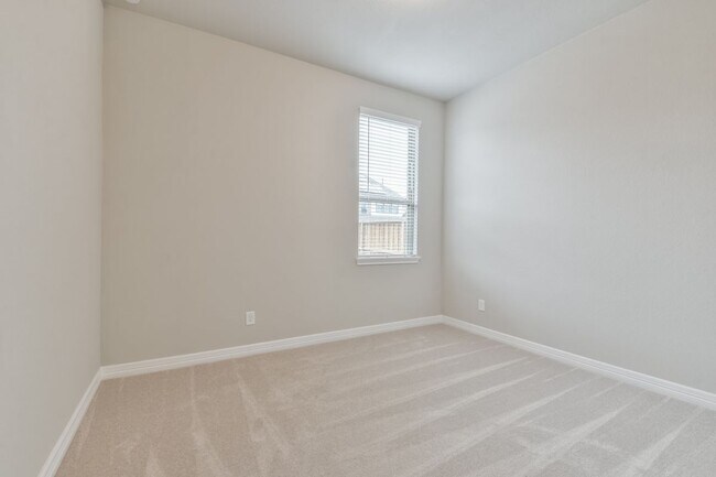 Building Photo - 27124 Regal Scott Dr