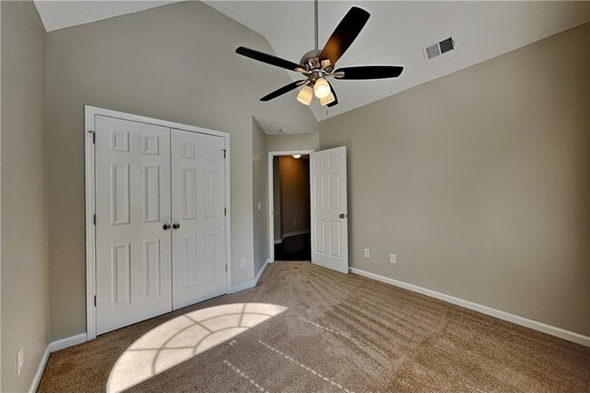 Building Photo - 202 Mill Creek Hollow
