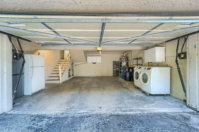 Garage with washer, dryer and second refrigerator - 6256 Shoup Ave