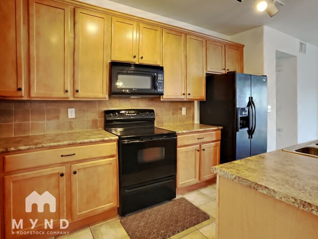 Building Photo - 5536 Lewis Ct