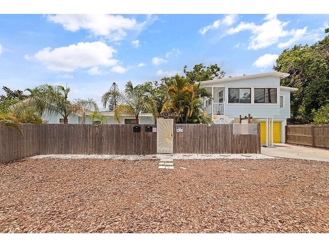 Building Photo - 4801 14th Ave S