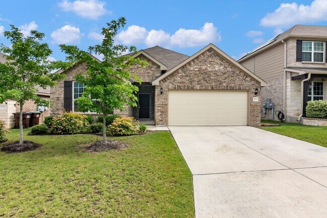 Primary Photo - 3 Bed 2 Bath