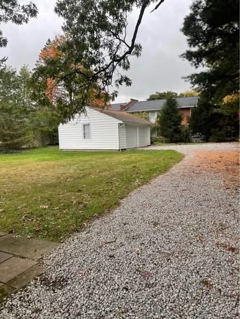 Building Photo - 610 Kieffer St