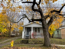 Building Photo - 1351 Marcy St