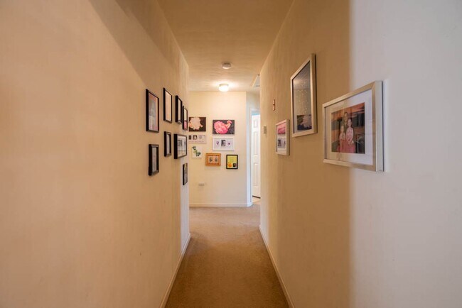 Building Photo - 917 Fox Ridge Trail