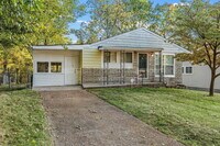 Building Photo - 212 Mc Alpine Dr