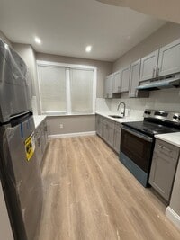 Building Photo - 2018 S 68th St