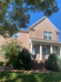 Building Photo - 3281 Locust Holw