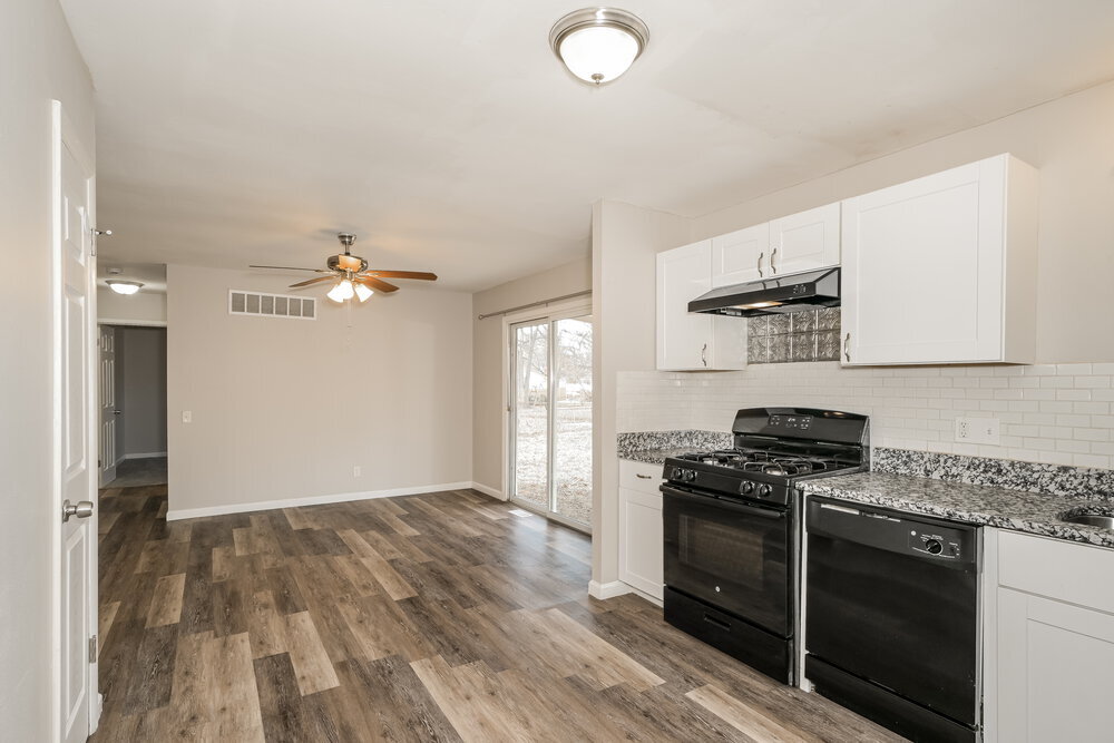 Building Photo - 2014 Mantilla Ln