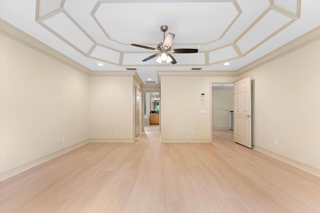 Building Photo - 8882 Hidden Acres Dr
