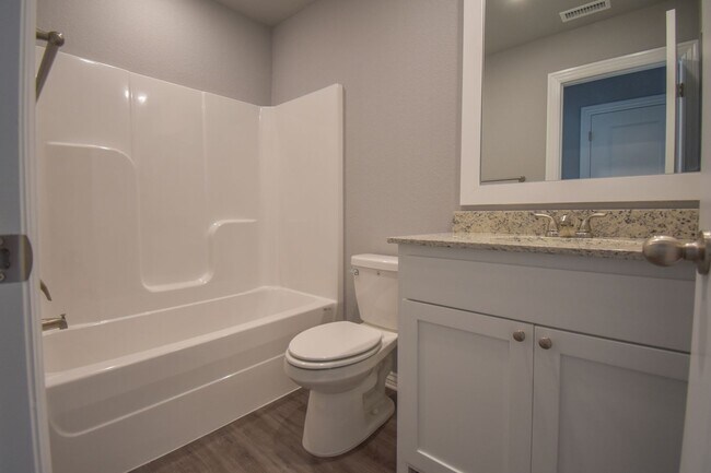 Building Photo - 3 Bedroom 2 Bath Home in Prairie Grove