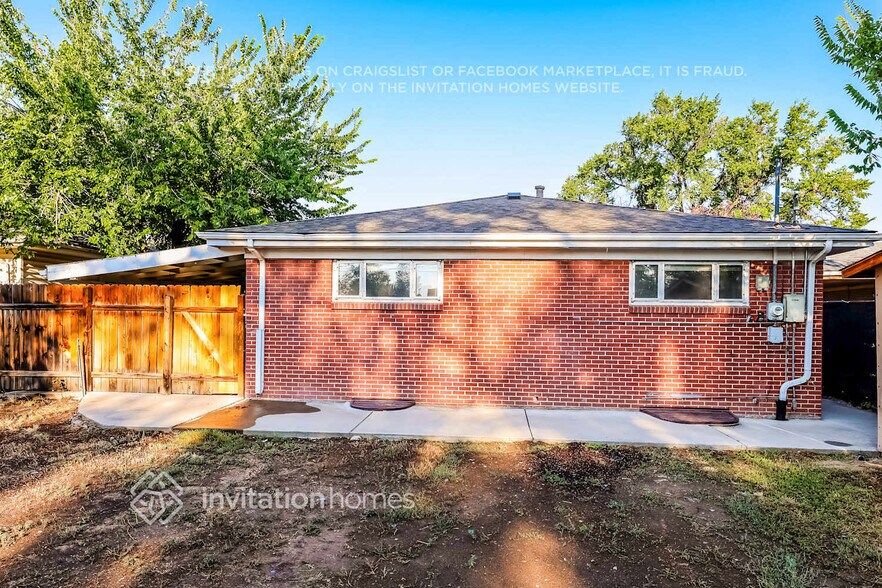 Building Photo - 2040 Ironton St