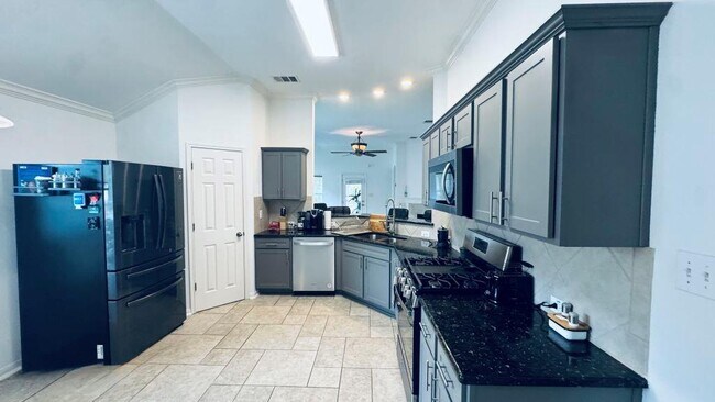 Building Photo - 4216 Veiled Falls Dr