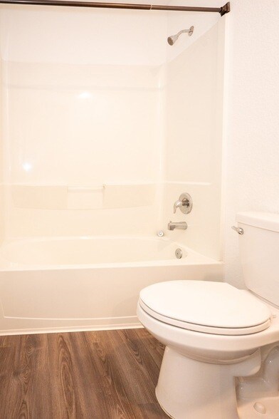 Building Photo - 5403 Rosser Ruby Way