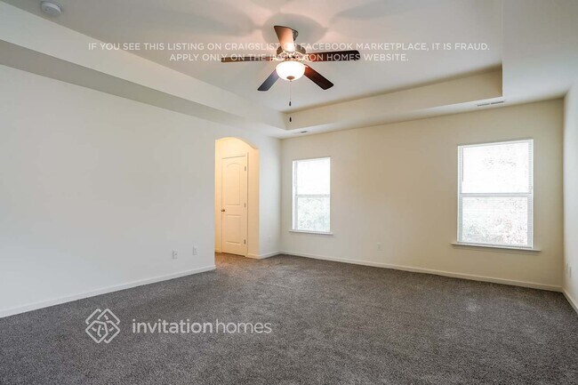 Building Photo - 604 Brookfield Dr