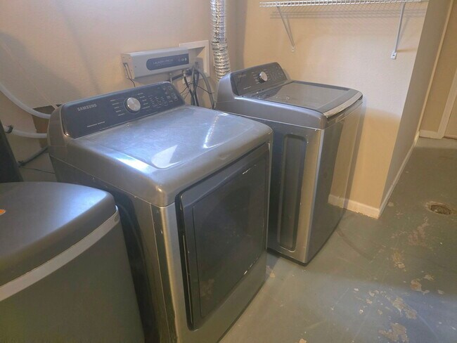 Building Photo - 109 Ely St