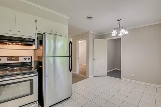 Building Photo - 3608 Alene Cir