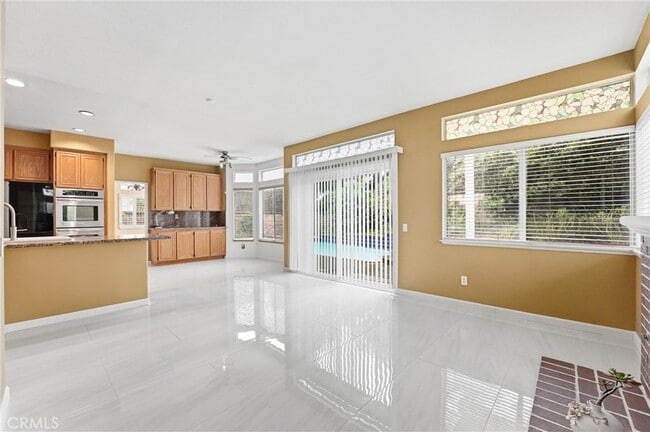 Building Photo - 13776 Monteverde Dr