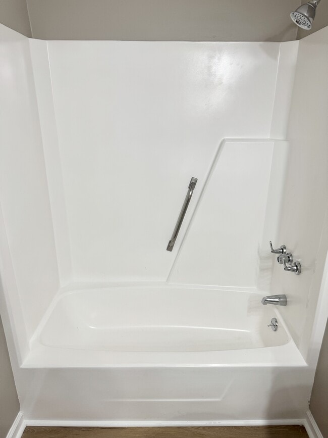 Building Photo - 1629 9th Ave