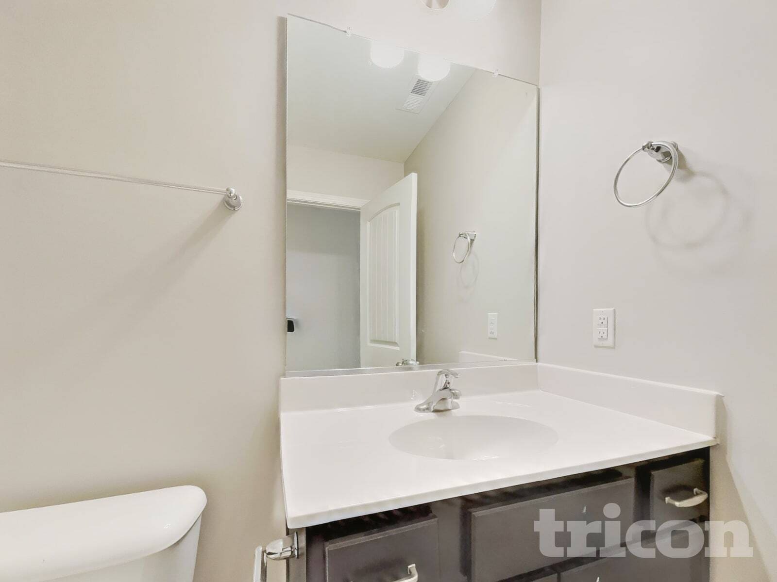 Building Photo - 4945 Westerly Dr