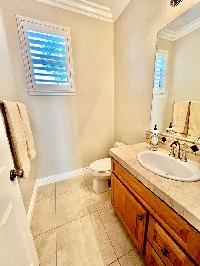 Building Photo - 3381 Black Oak Dr