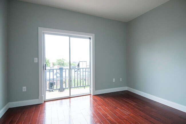 Building Photo - 7 Rockledge St