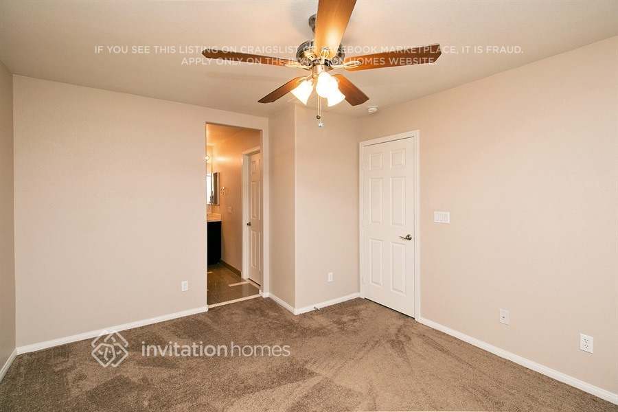 Building Photo - 11030 Toscano Gardens St