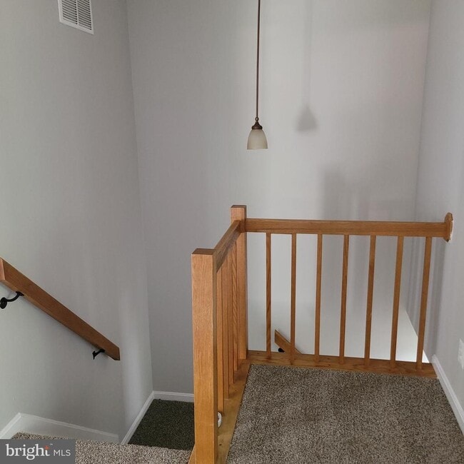 Building Photo - 733 Orley Pl