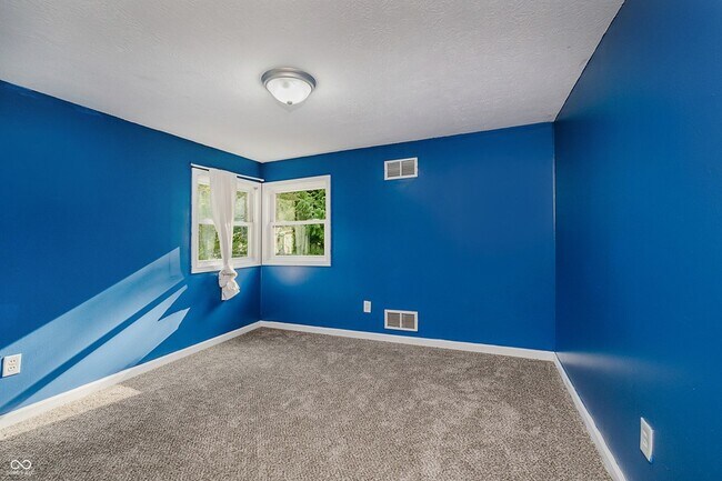 Building Photo - 324 N Tennessee St