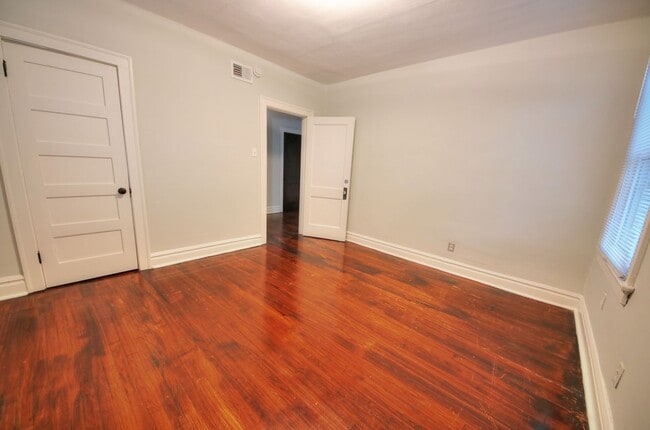Building Photo - 4415-4423 S. Kingshighway Blvd.