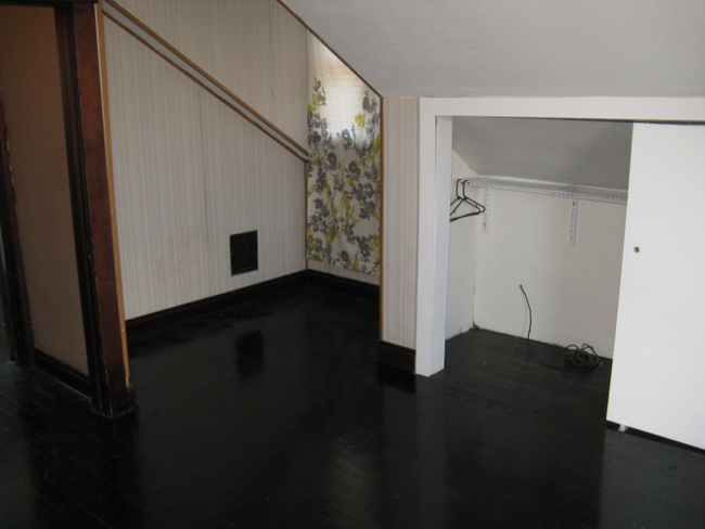 Building Photo - 1159 Walnut St