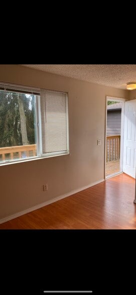 Building Photo - 7725 Timber Hill Dr