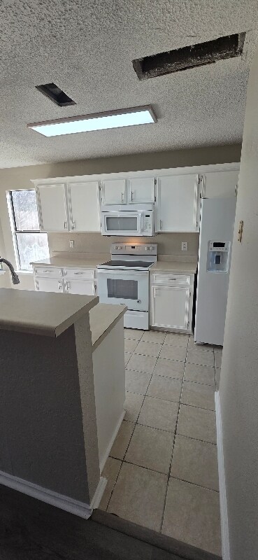 Building Photo - 2710 Willow Springs Rd