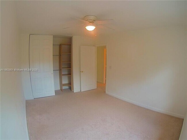 Building Photo - 5084 SW 164th Ave