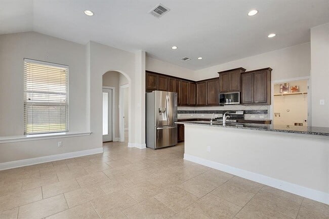 Building Photo - 3215 Honey Peach Way