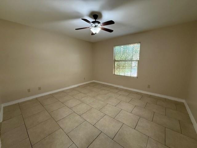 Building Photo - 2720 Camelot Dr