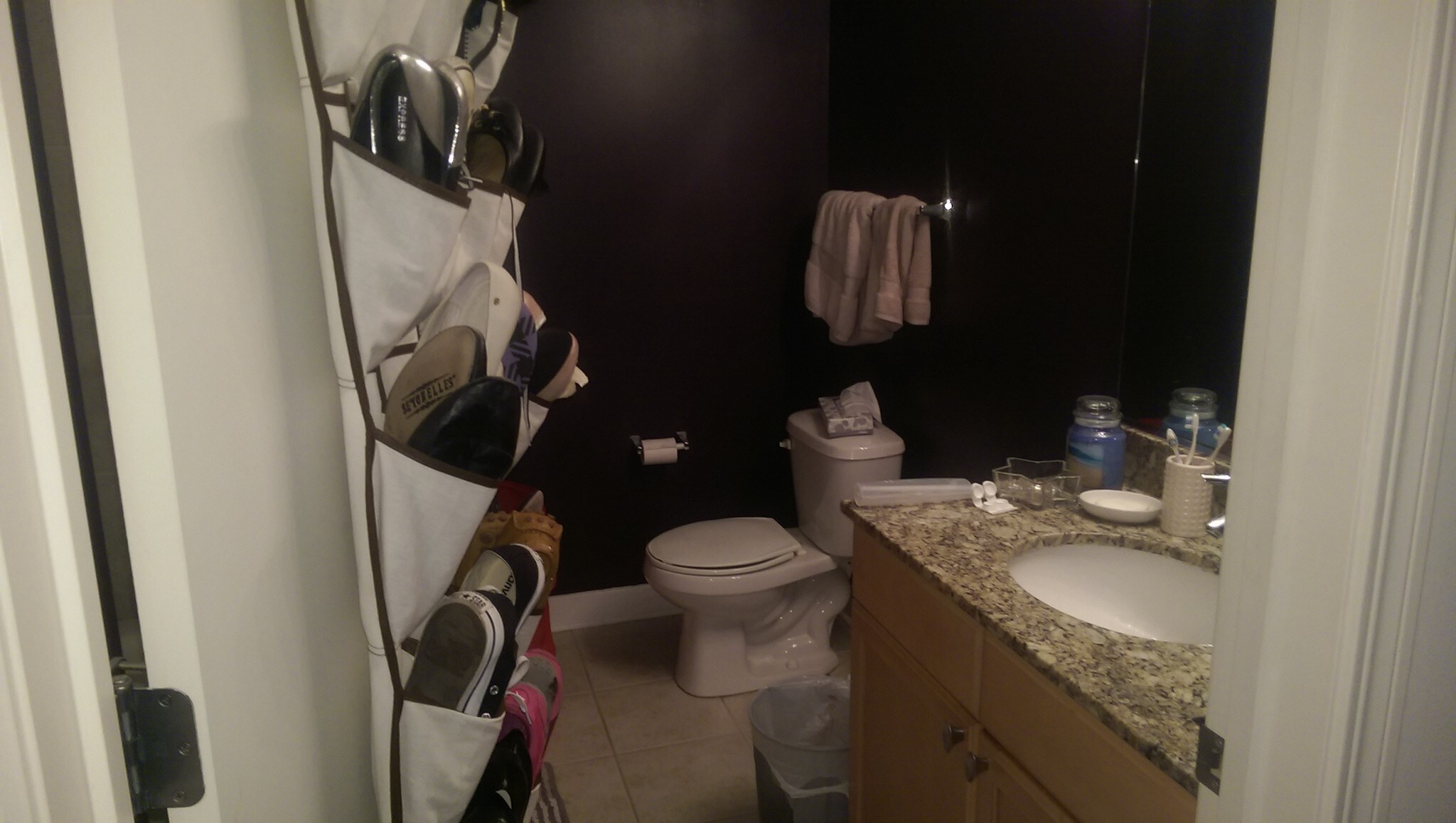 Building Photo - 320 E 21st St