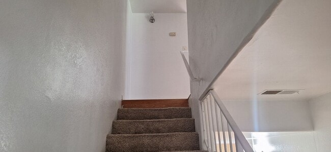Building Photo - Price reduced! 3-Bedroom Condo in Pinon Sp...