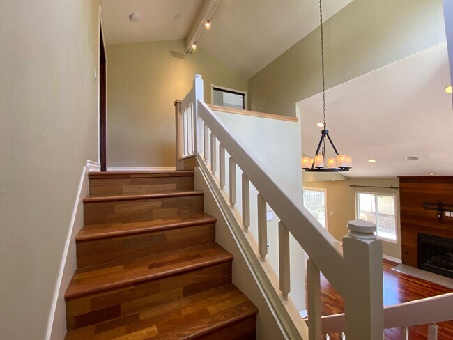 Building Photo - Cardiff living at its finest! Stunning 2-B...