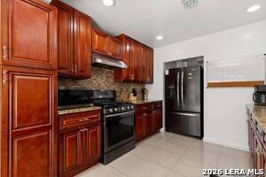 Building Photo - 8218 Dawnwood Dr