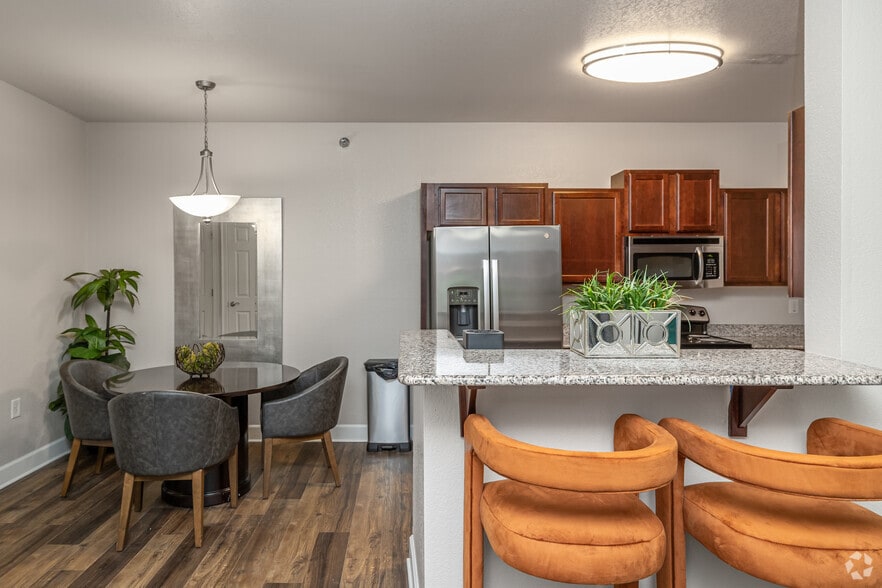 Primary Photo - The Pointe at Conway