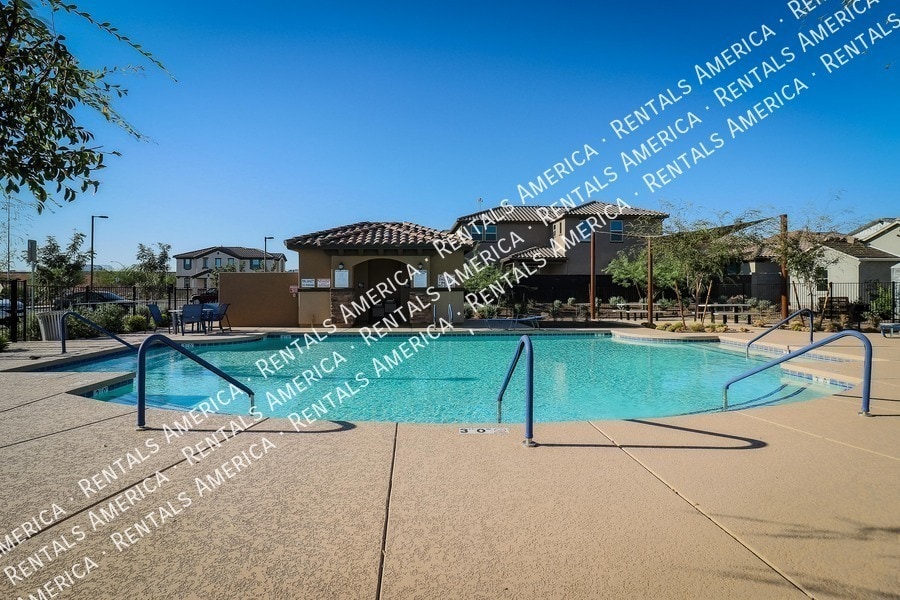 Building Photo - 16267 W La Ventilla Way