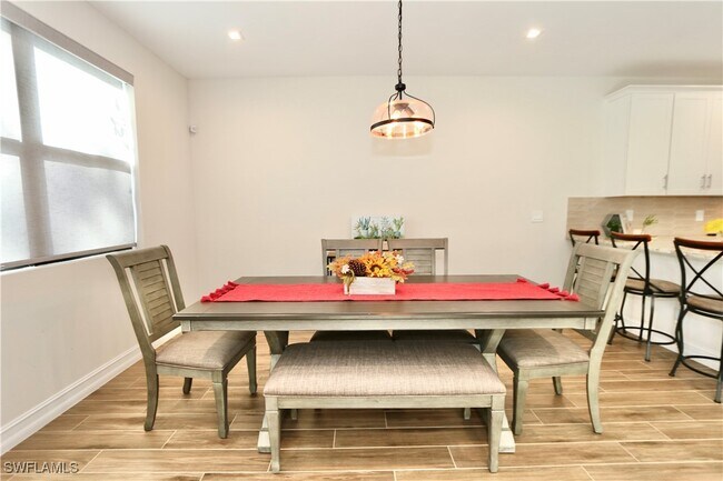 Building Photo - 7352 Rockefeller Dr