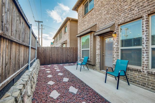Building Photo - 4415 Samarth St
