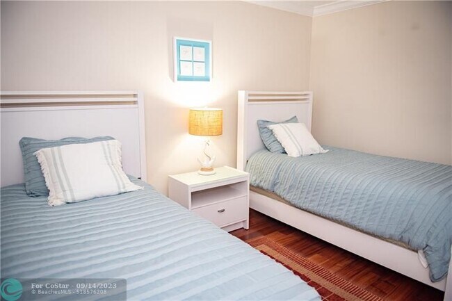 Building Photo - 3000 S Ocean Blvd