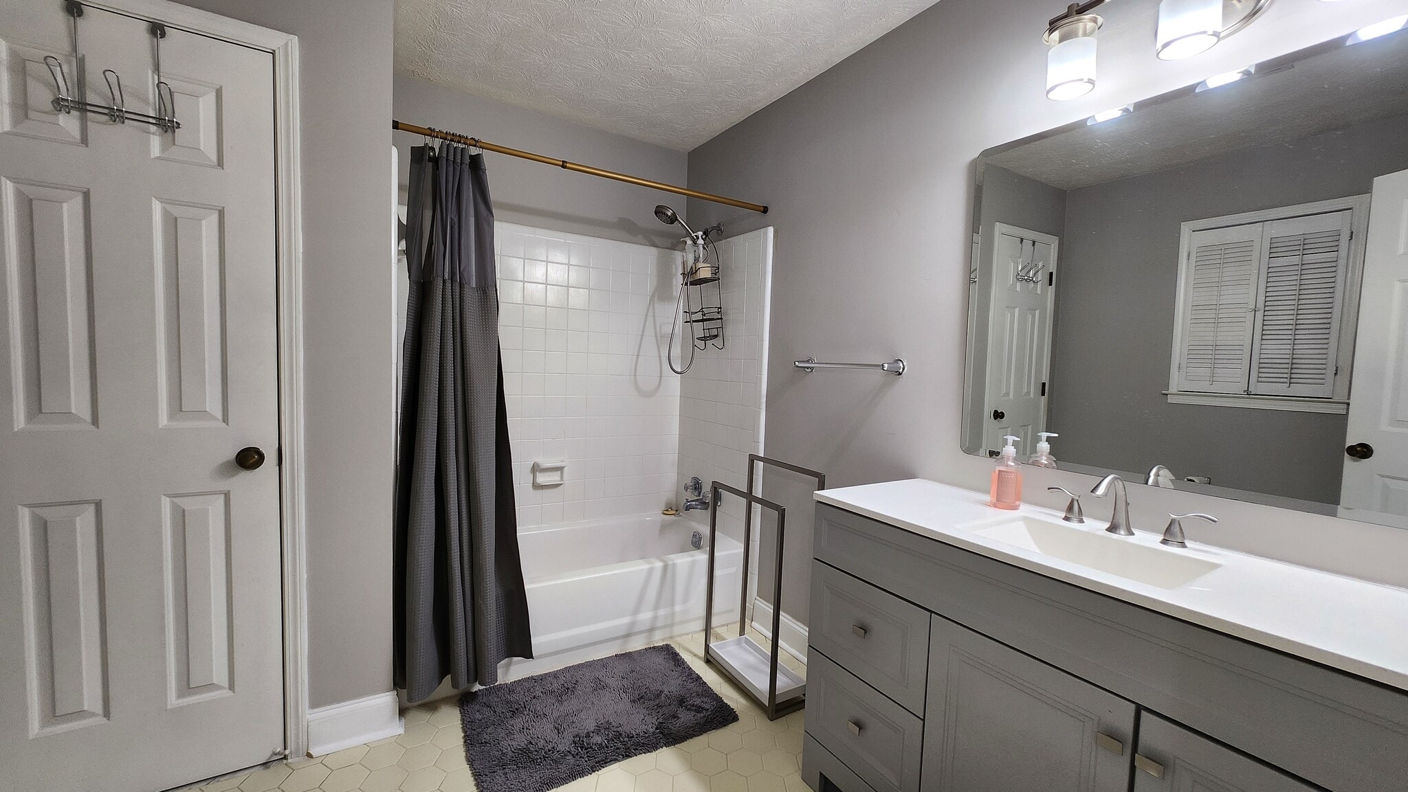 Building Photo - 4360 Elegance Dr
