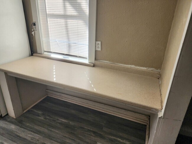 Building Photo - All Bills Paid!