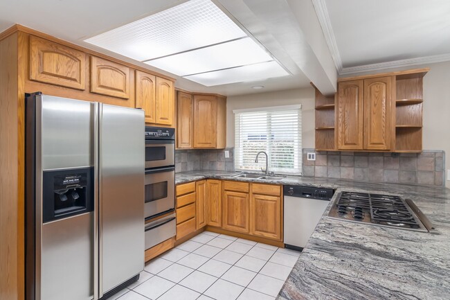 Building Photo - Charming 4-Bedroom Home on a Quiet Street ...
